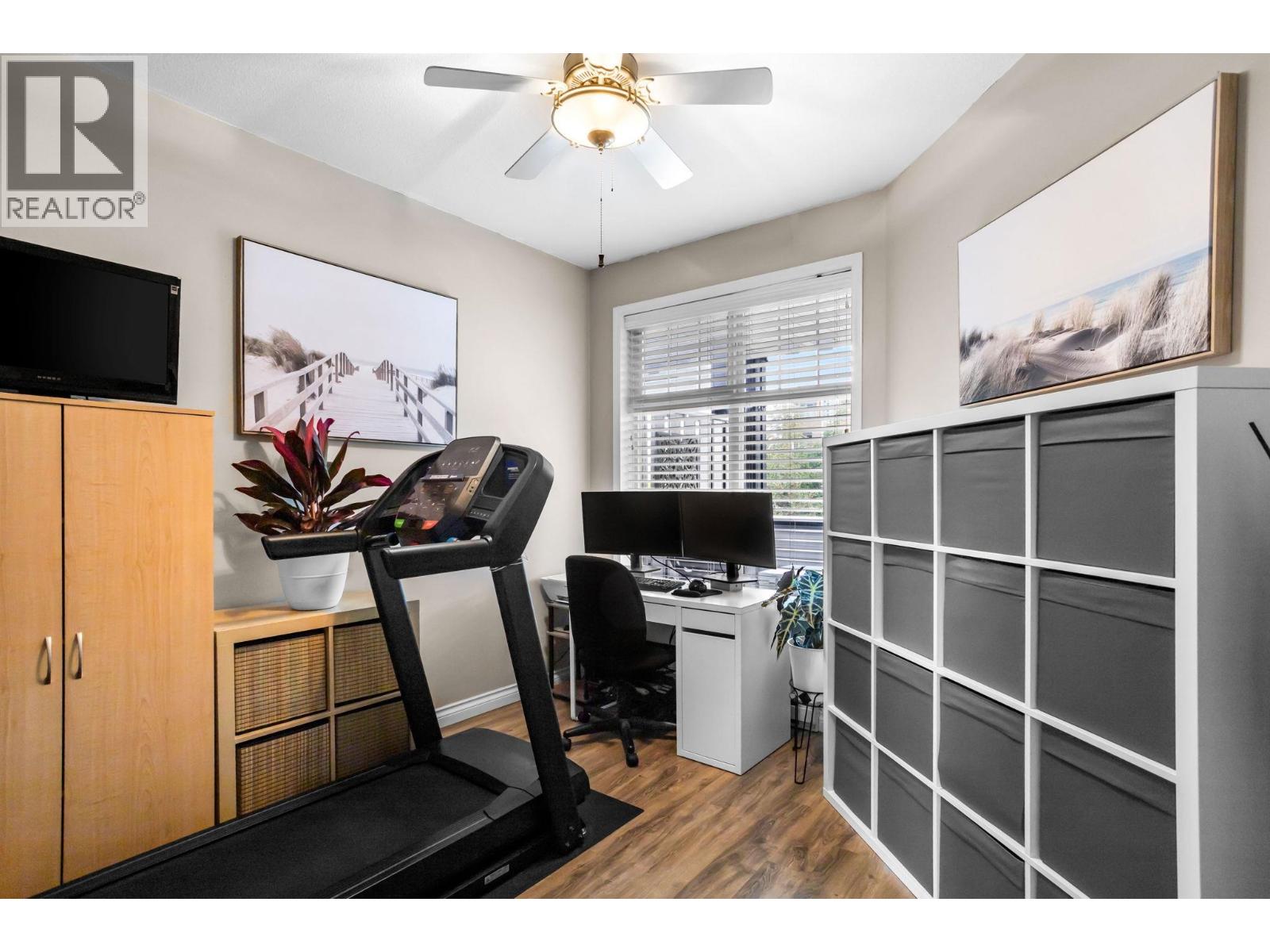 Photo of 211 83 STAR CRESCENT 17