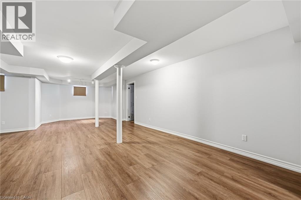 4155 Stonebridge Crescent — photo 30