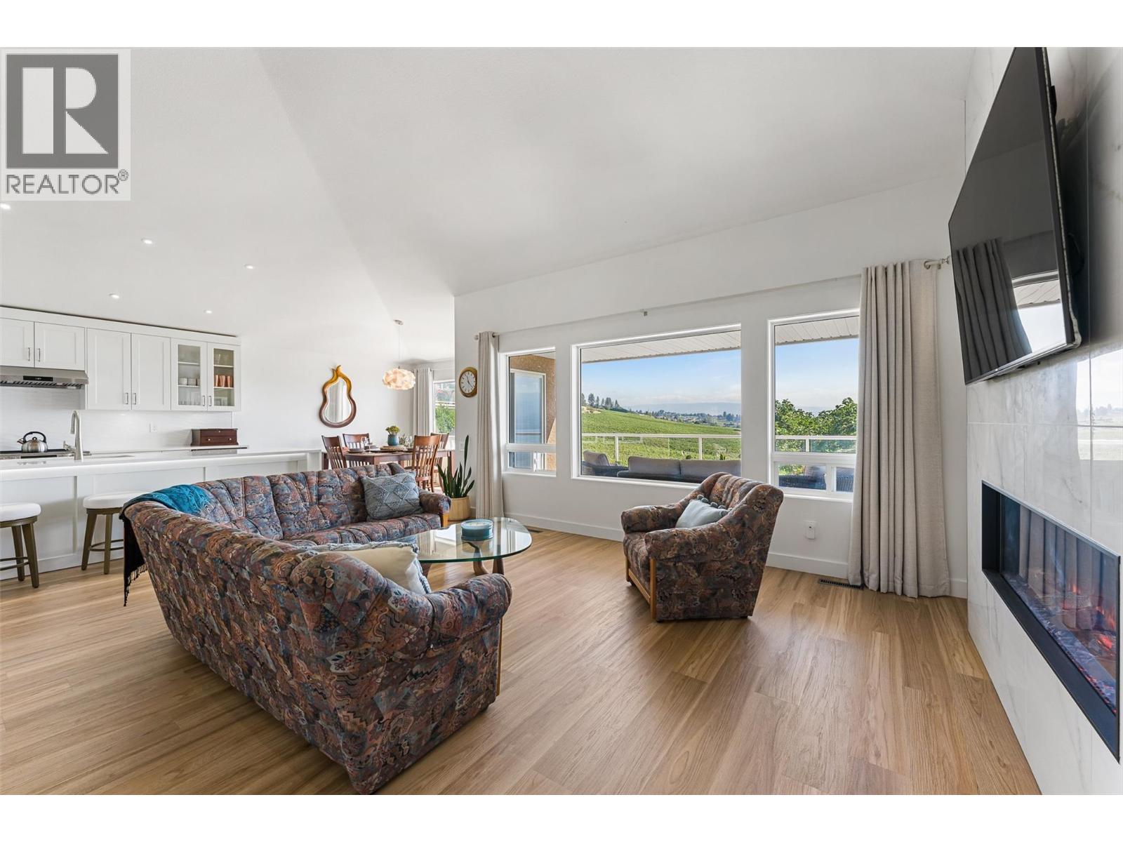 3333 Chancellor Place Unit# 4, West Kelowna - Image 1