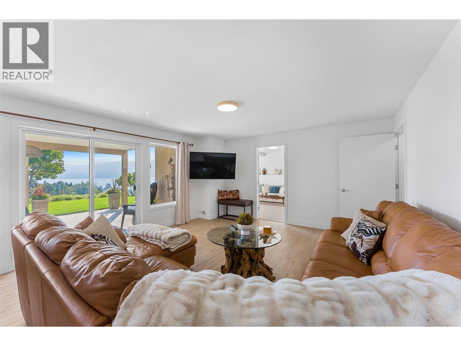 3333 Chancellor Place Unit# 4, West Kelowna - Image 1