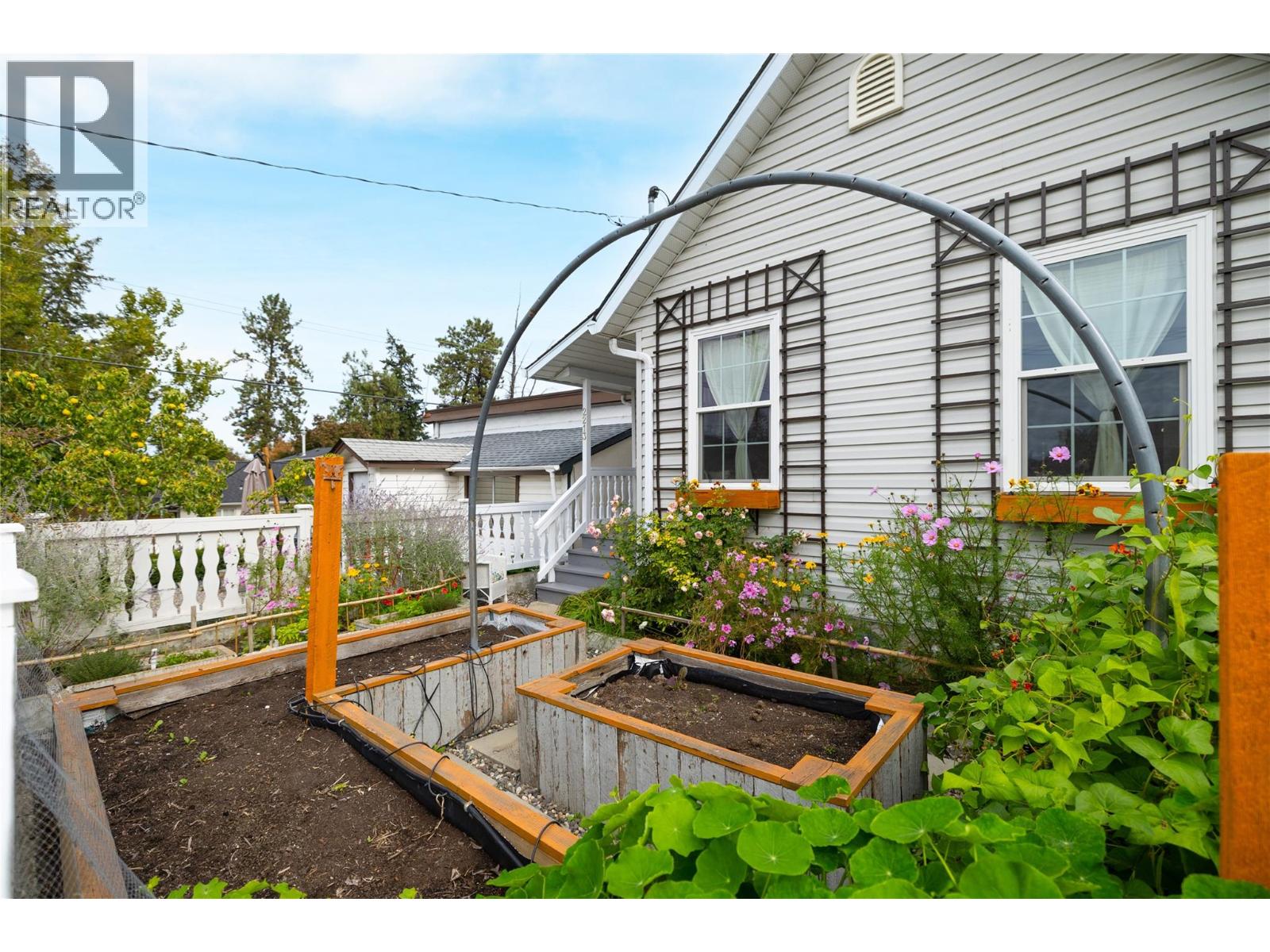 2213 33 Street, Vernon