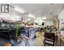 2099 Shawnigan Lake Rd, Shawnigan Lake, BC V8H2B5 Photo 47