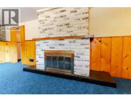 3278 Henderson Rd, Oak Bay, BC V8P5A6 Photo 20