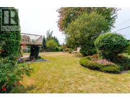 3278 Henderson Rd, Oak Bay, BC V8P5A6 Photo 37
