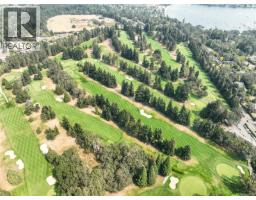 3278 Henderson Rd, Oak Bay, BC V8P5A6 Photo 53