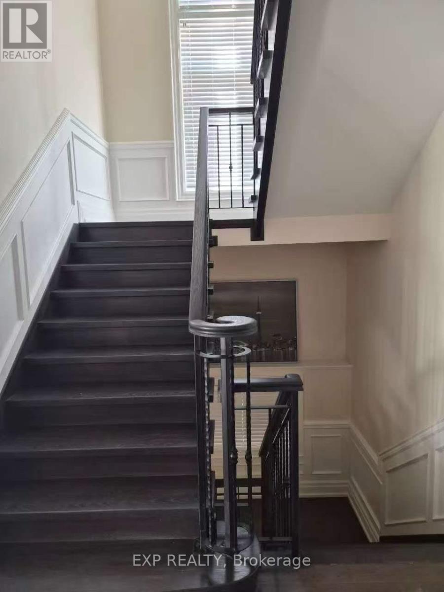 219 Hollywood Avenue — photo 5