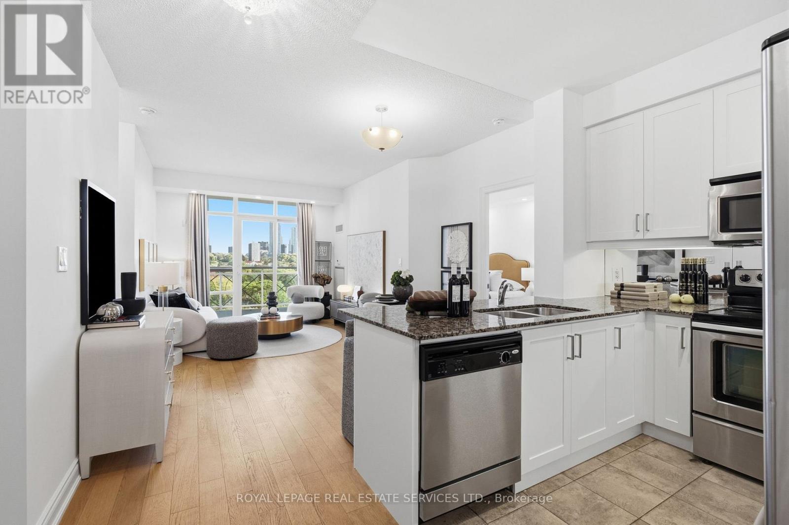 10 Bloorview Place — photo 18
