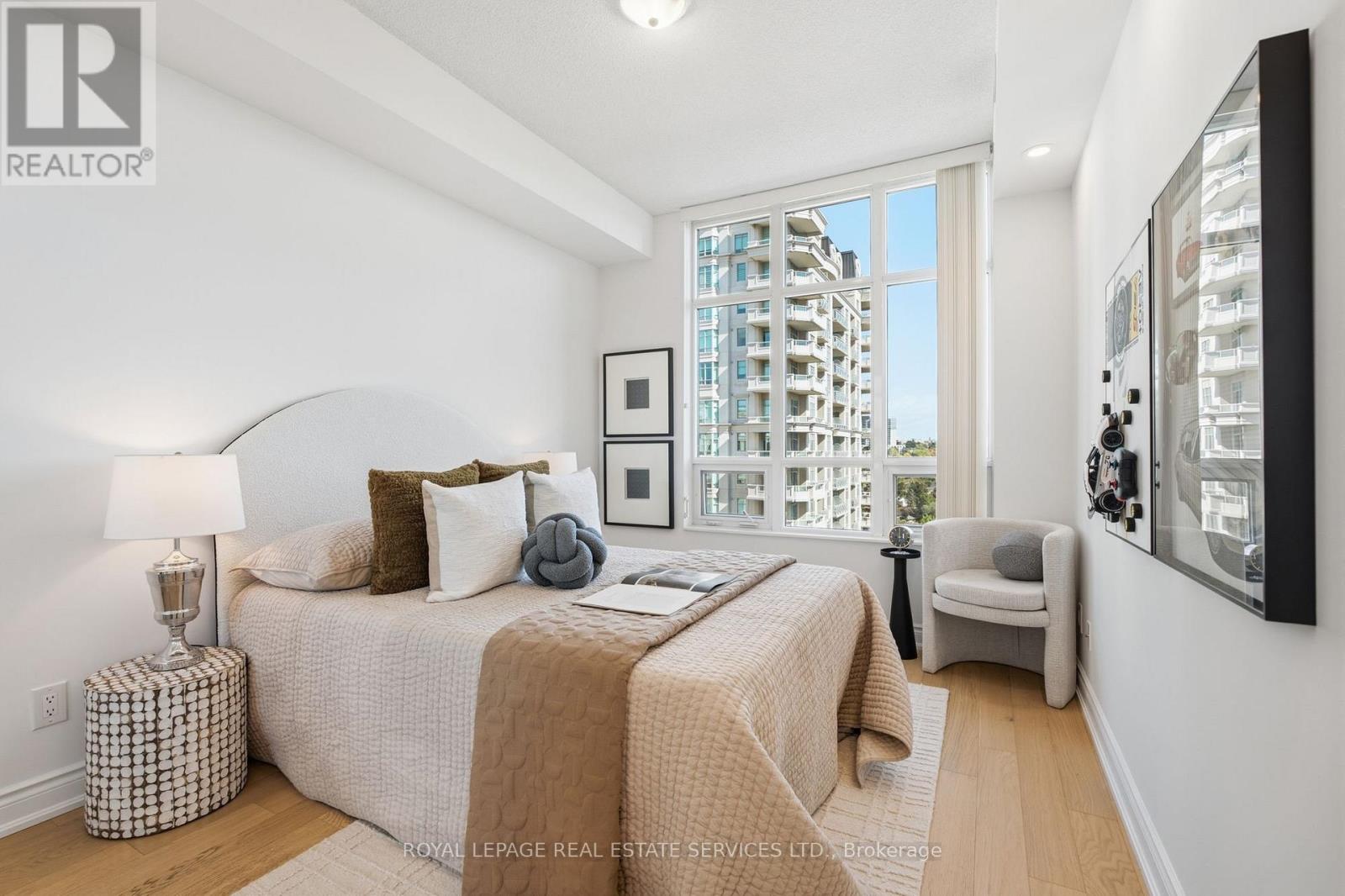 10 Bloorview Place — photo 40