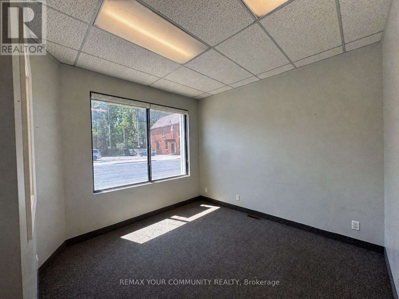 358 Main Street West — photo 8