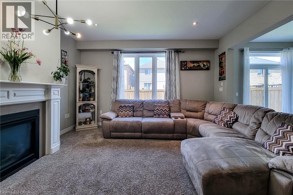 40 Fairgrounds Drive — photo 11