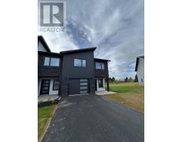 55 Airfield Court, West Royalty, PE C1E3P7 Photo 11