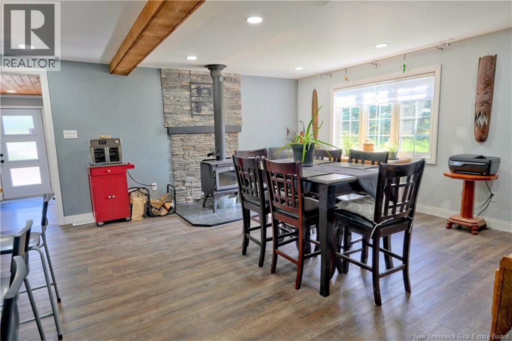 210 Peoples Road - 6
