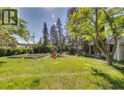 8808 48 Avenue - photo 8