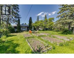 8808 48 Avenue - photo 4