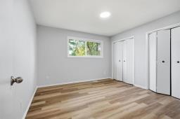 212 Lake Ridge Road, Winnipeg, MB R2K1K4 Photo 13
