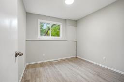 212 Lake Ridge Road, Winnipeg, MB R2K1K4 Photo 21