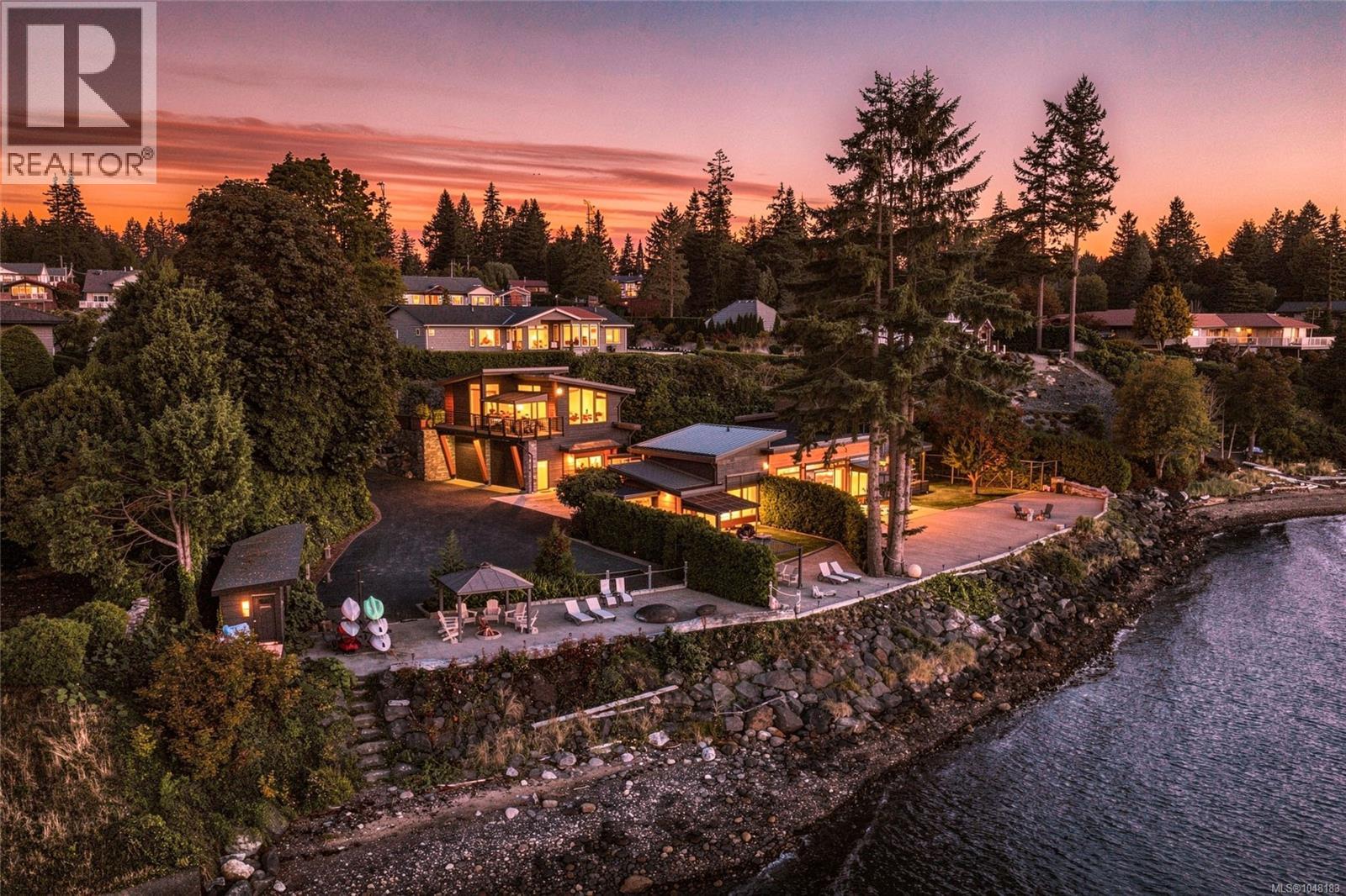 3875 Discovery Dr, Campbell River