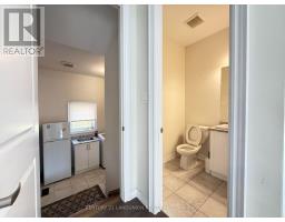 Bedroom 3 - 47 Mynden Way, Newmarket, ON L3X3A8 Photo 8