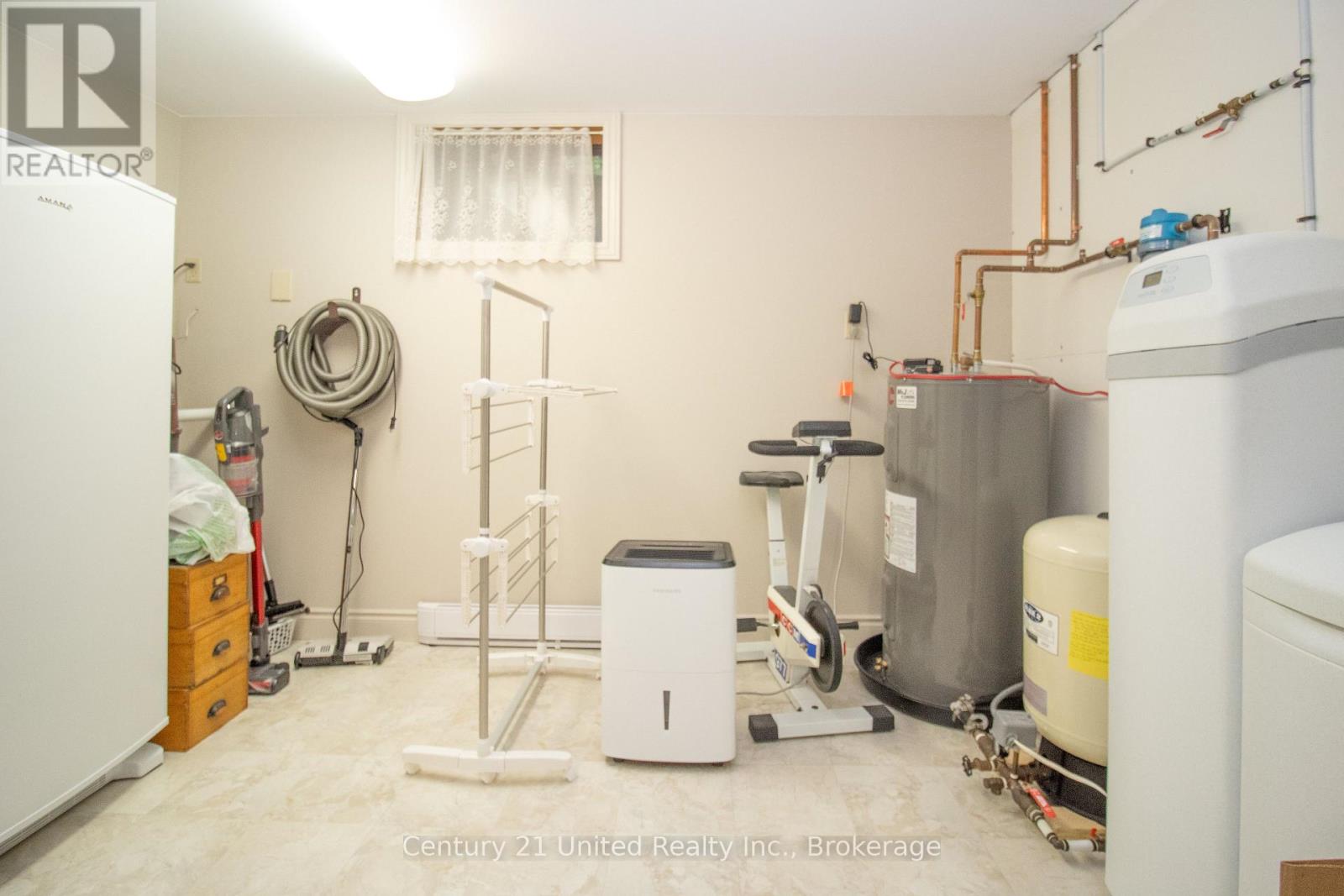 395 Sawmill Road — photo 35
