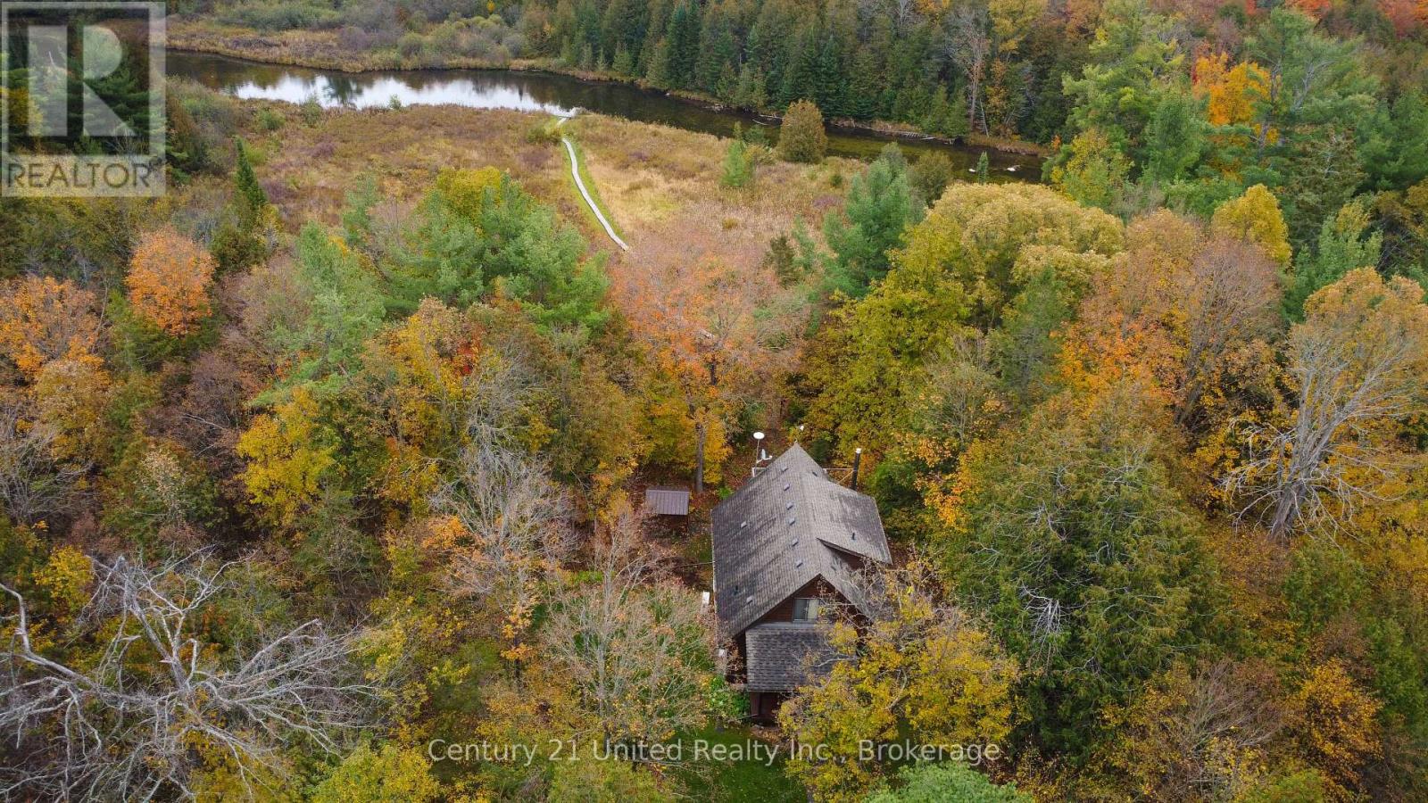395 Sawmill Road — photo 7
