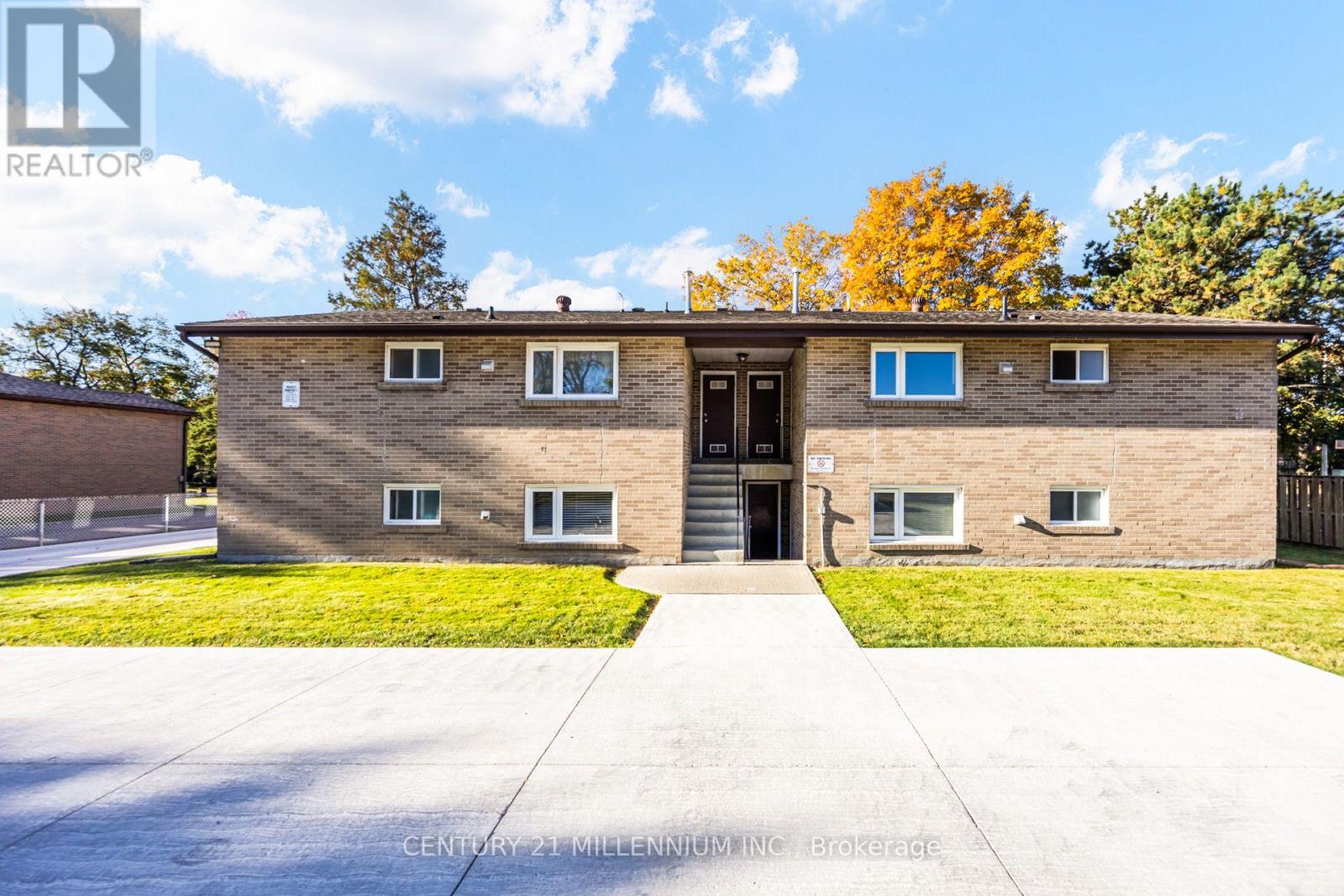 58 Isabella Street — photo 16