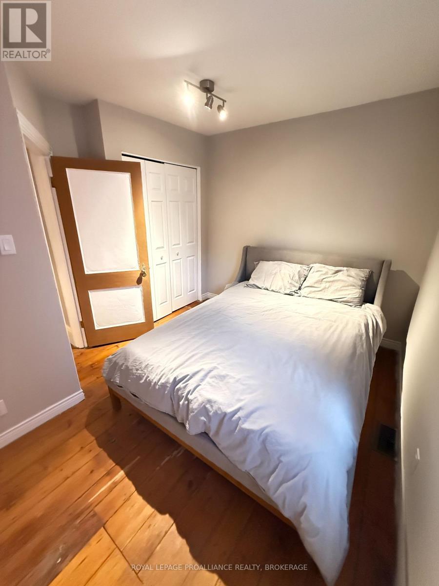 272 Wellington Street — photo 15