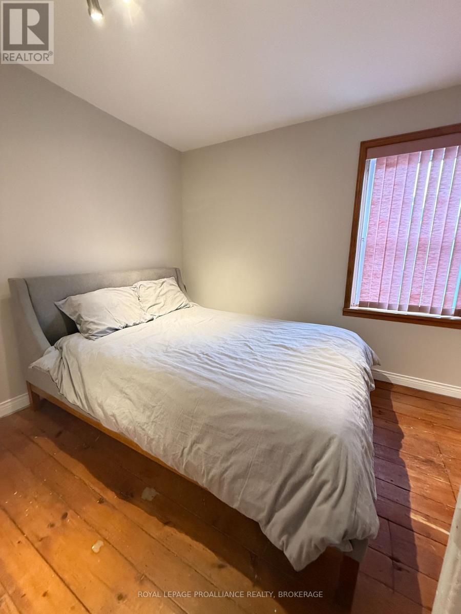 272 Wellington Street — photo 14