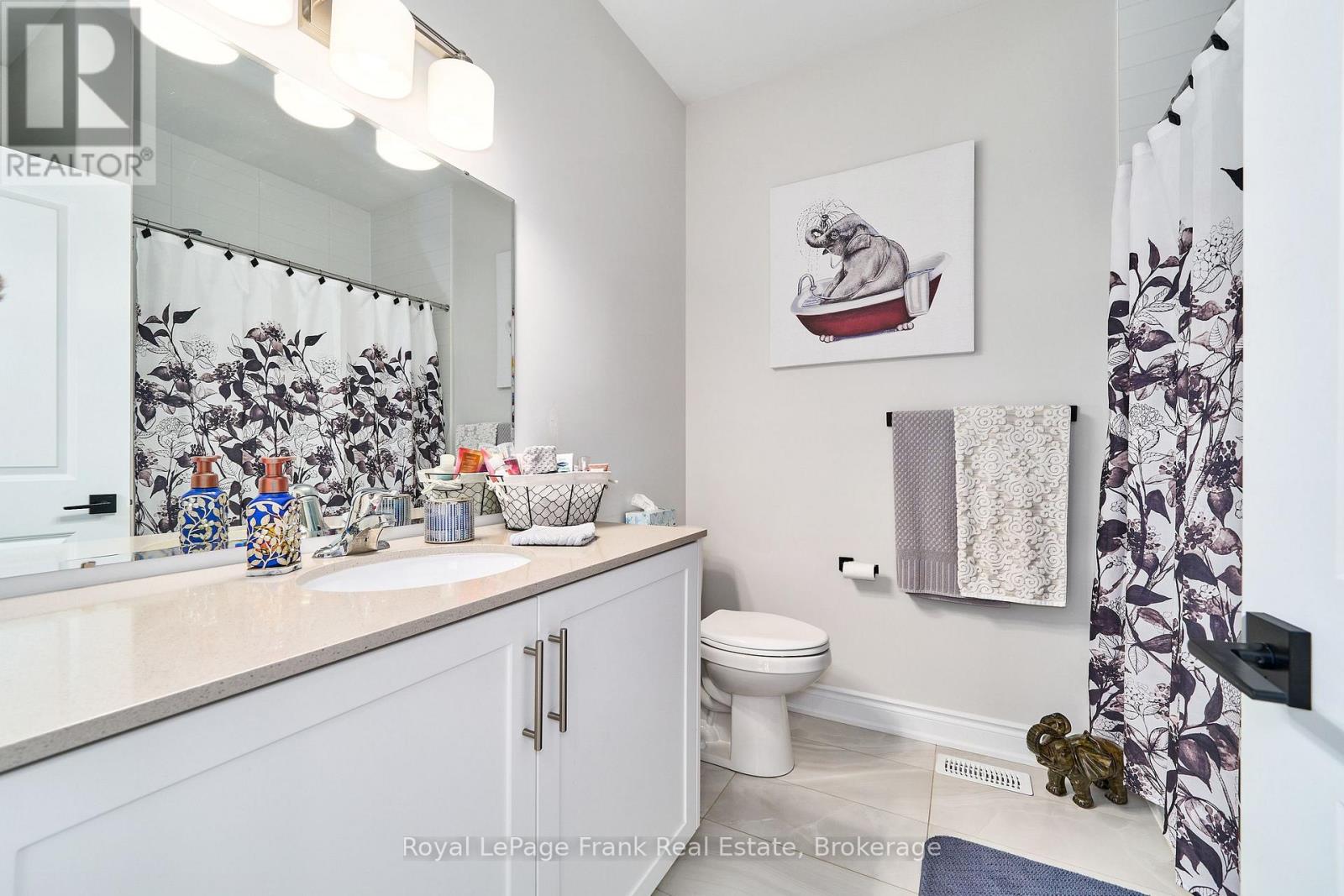 11 Drummond Street — photo 30
