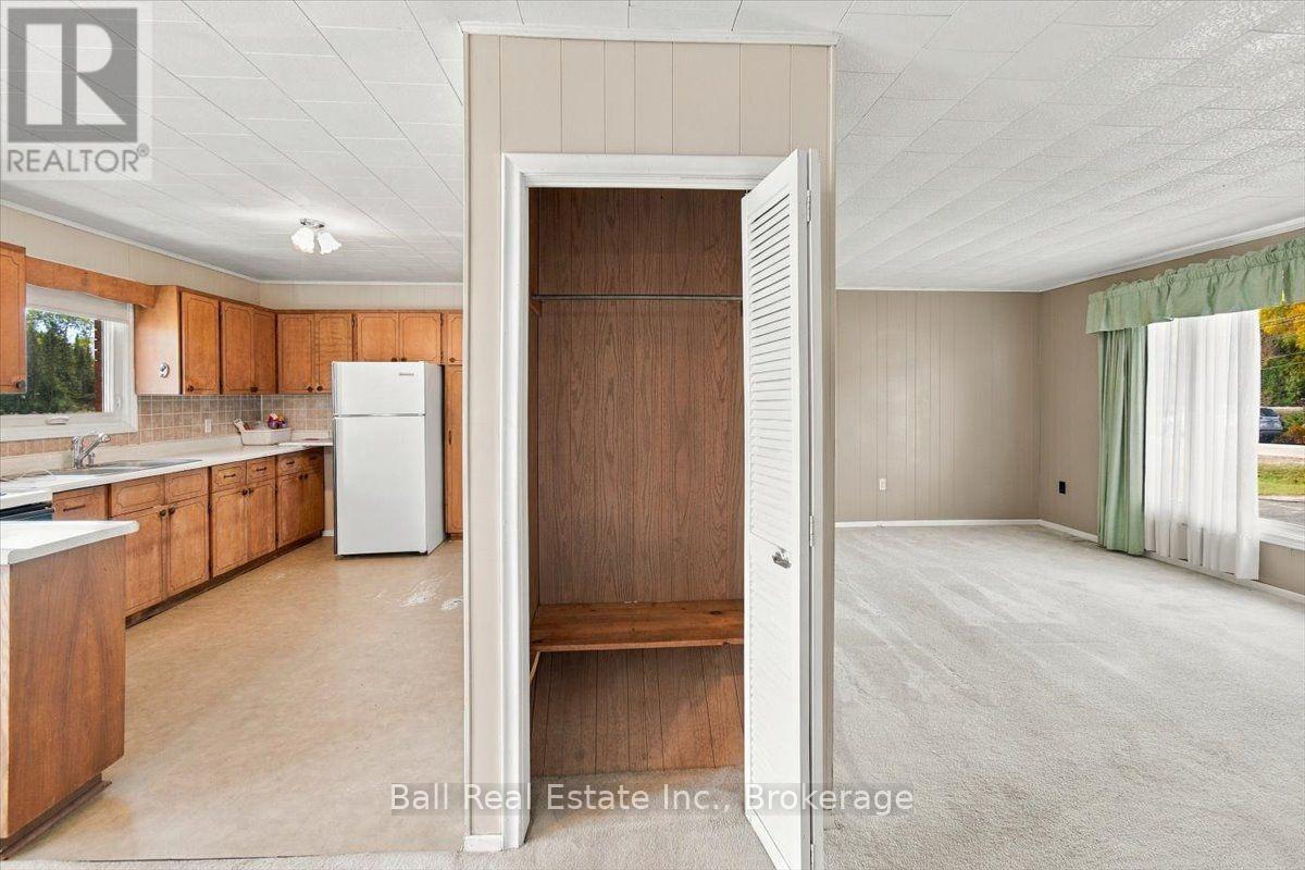316 BUCK HILL ROAD - 13