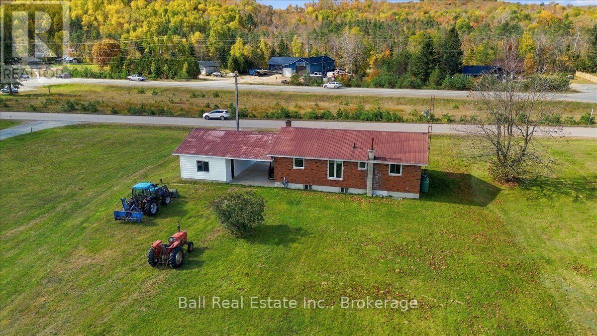 316 BUCK HILL ROAD - 3
