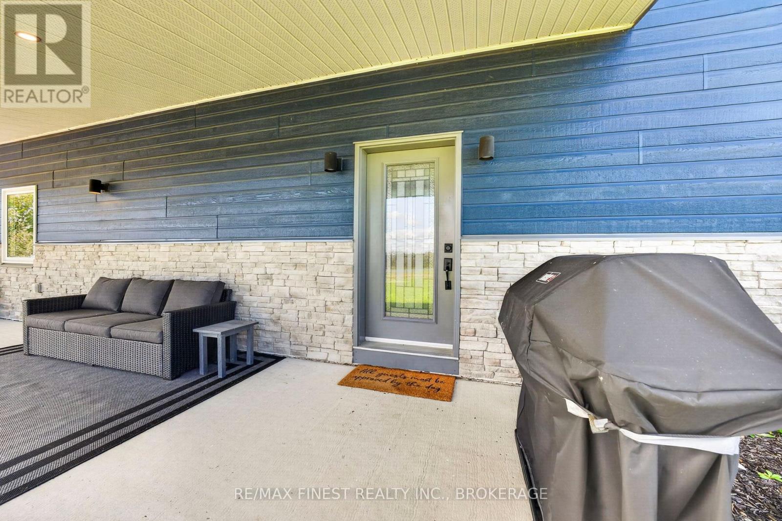 4084 Florida Road — photo 3