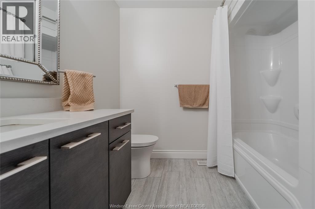 11931 Maitland Avenue — photo 12