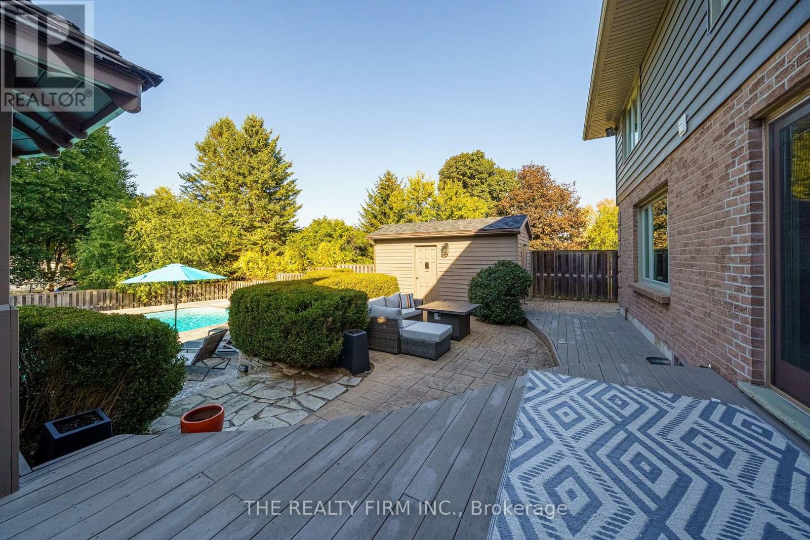43 Fairlane Crescent — photo 35