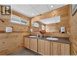 205 Main Street, Shediac, NB E4P2A5 Photo 31