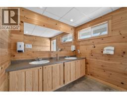 205 Main Street, Shediac, NB E4P2A5 Photo 27