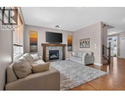 159 Sherwood Crescent NW - photo 3