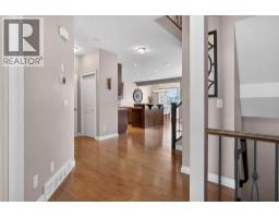 159 Sherwood Crescent NW - photo 6
