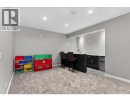 159 Sherwood Crescent NW - photo 39