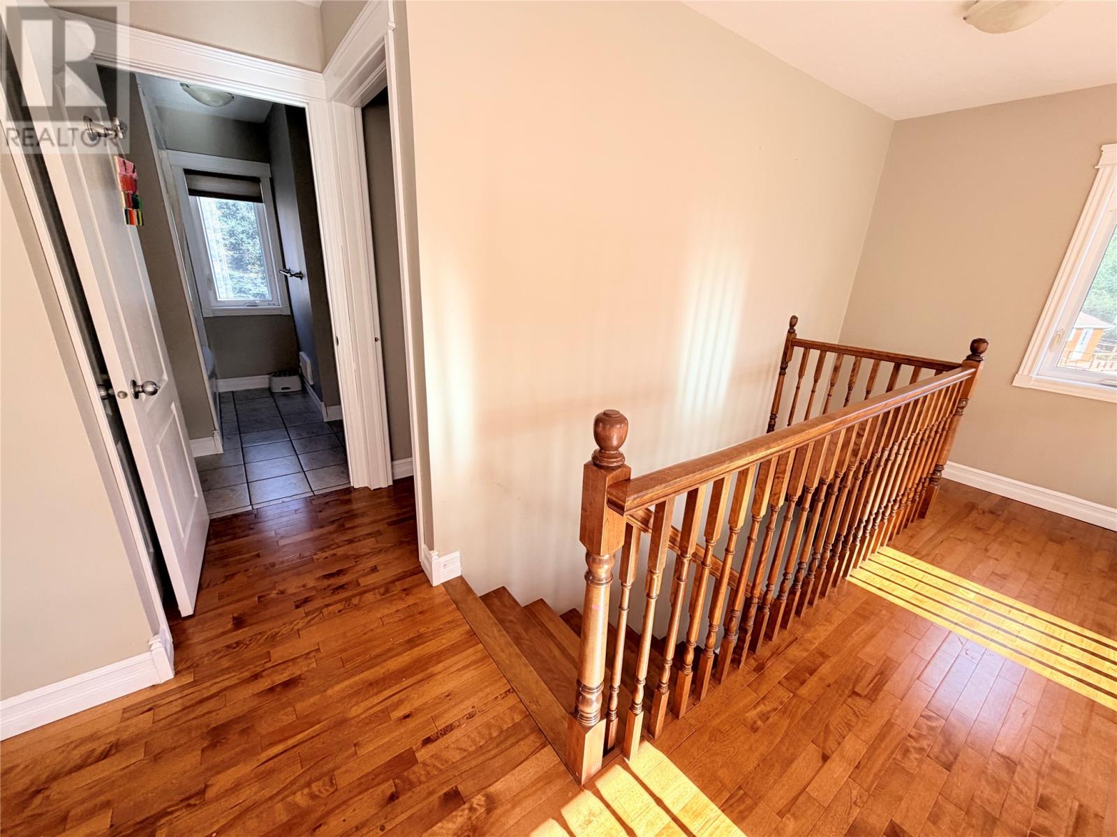 1 Lakeview Drive - 15