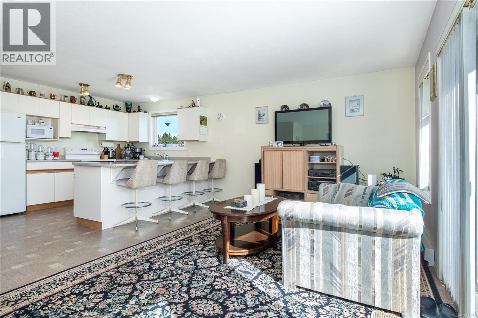 1667 Meadowbrook Dr - 16