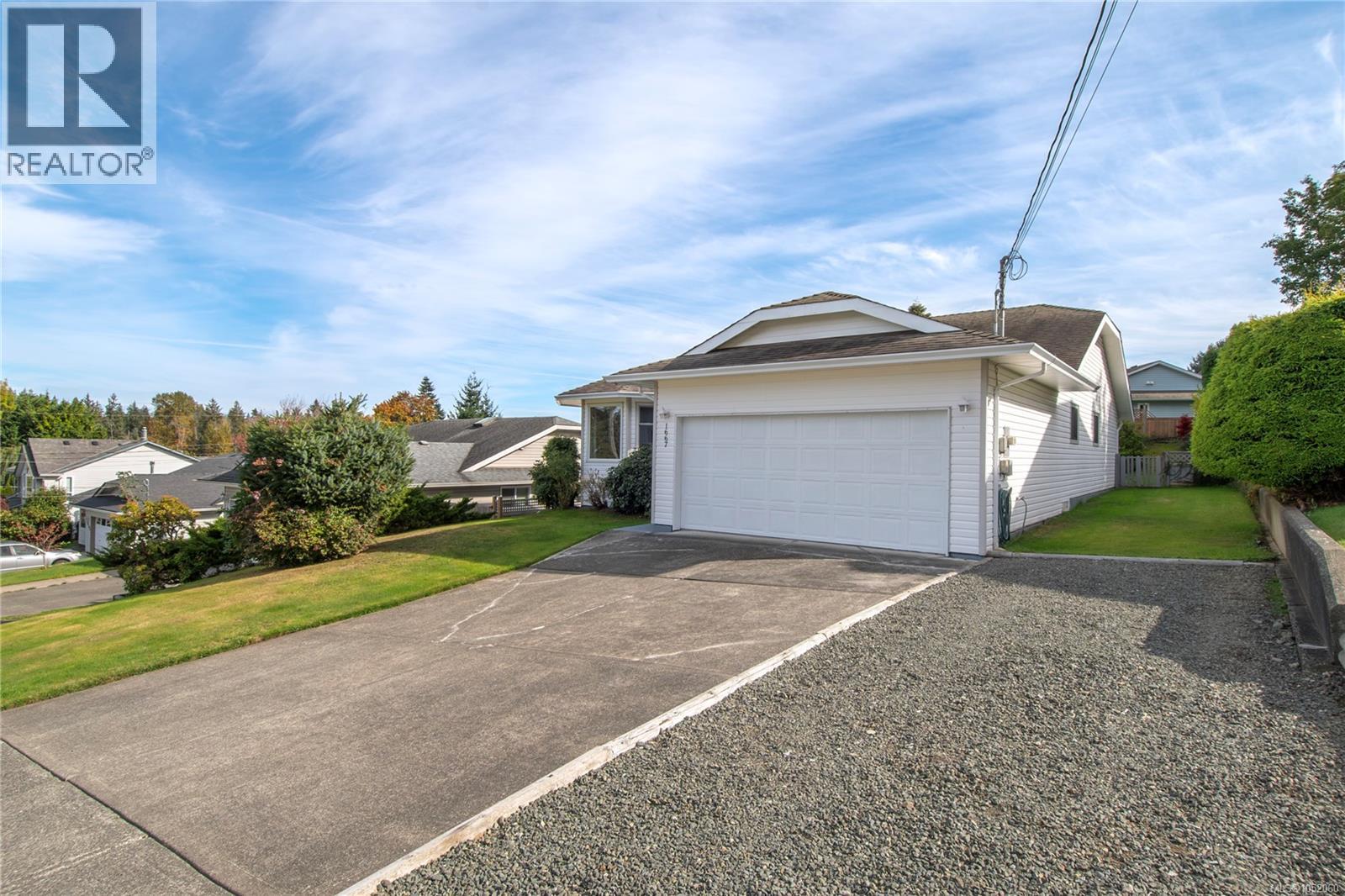 1667 Meadowbrook Dr - 3