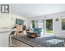 1667 Meadowbrook Dr, Campbell River, BC V9W7E7 Photo 15