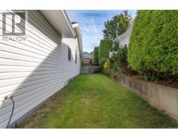 1667 Meadowbrook Dr, Campbell River, BC V9W7E7 Photo 40