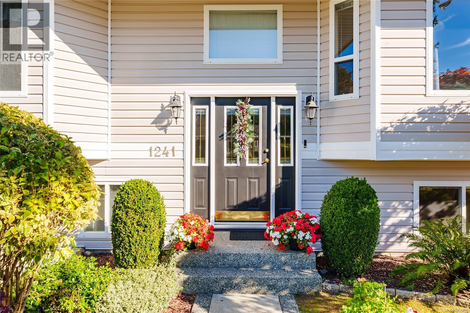 1241 McKinley Rd - 3