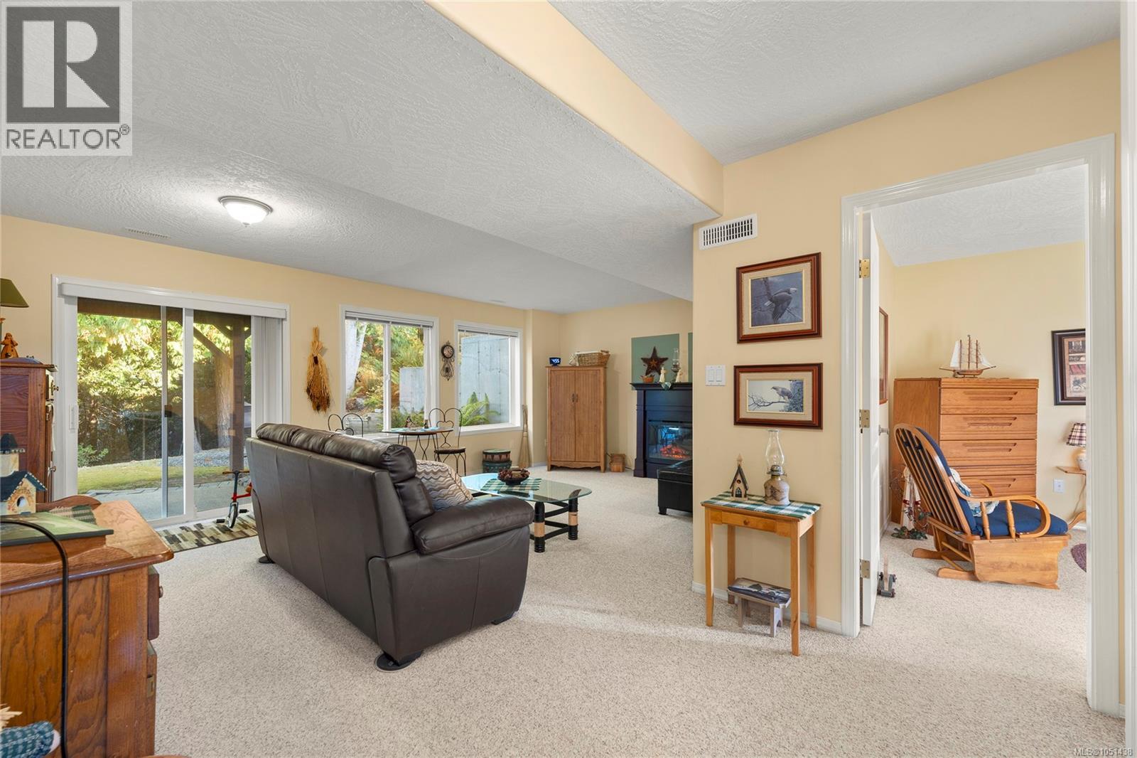 1241 McKinley Rd - 40