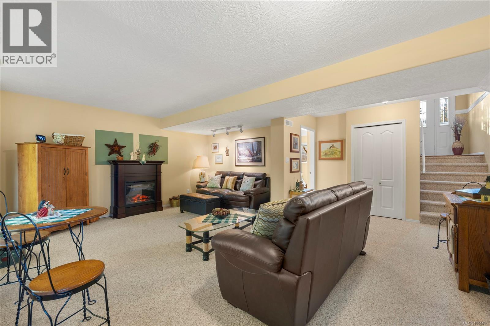 1241 McKinley Rd - 41