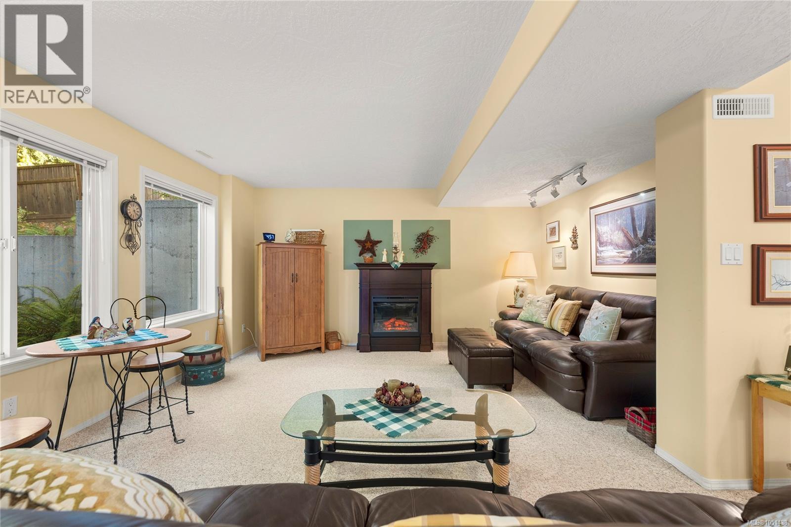 1241 McKinley Rd - 42