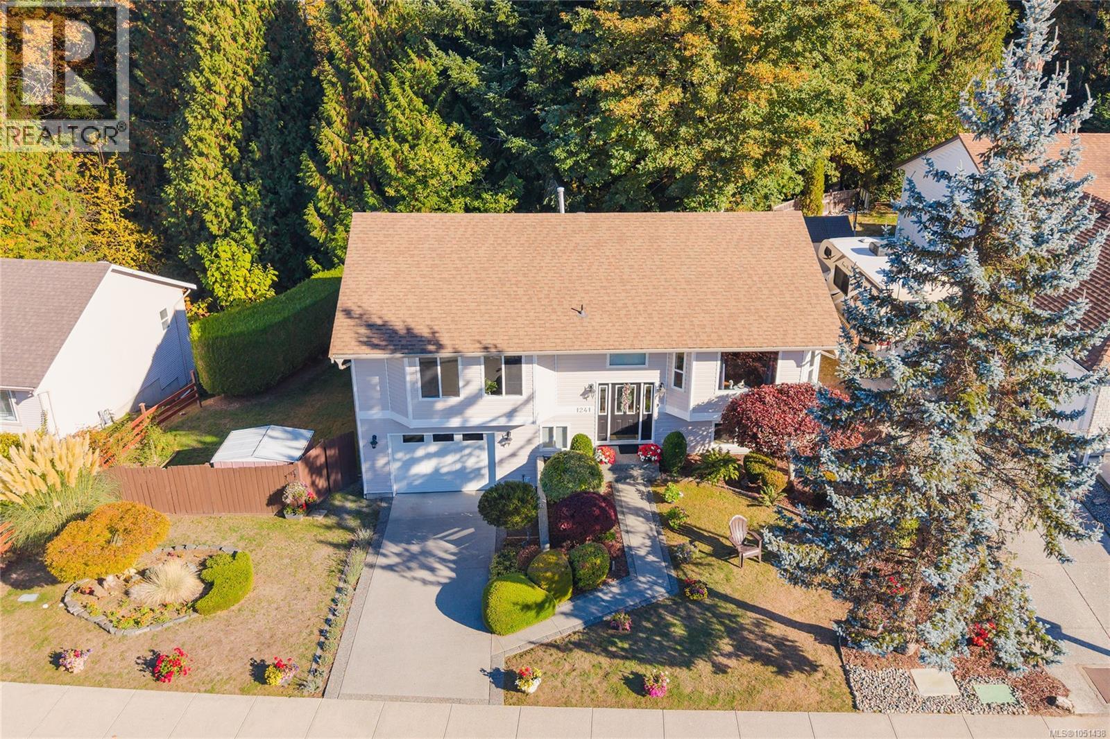 1241 McKinley Rd - 64