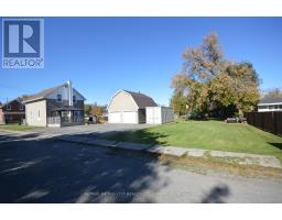 151 June Street, Renfrew, ON K7V2K2 Photo 14