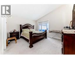 7165 California Boulevard NE - photo 4